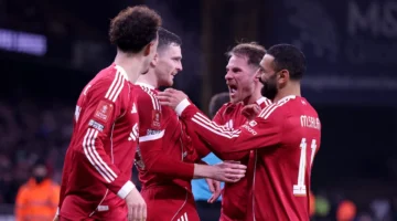 ليفربول وأديداس يعيدان إحياء القميص الأيقوني لموسم 1995-1996 في خطوة مفاجئة